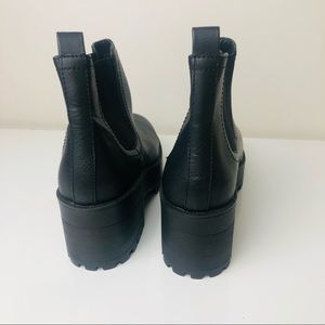 lipstick eamon boots